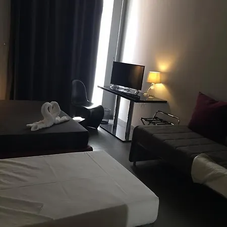 Core فندق مبيت وإفطار