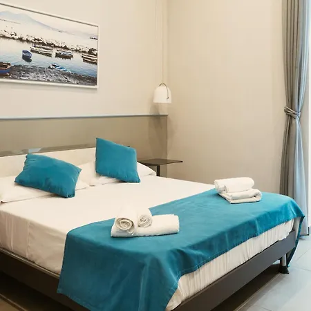 Core 3* Naples