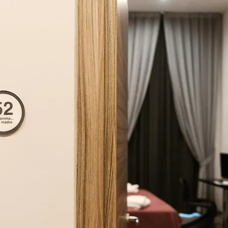 Core Nocleg ze śniadaniem 4*